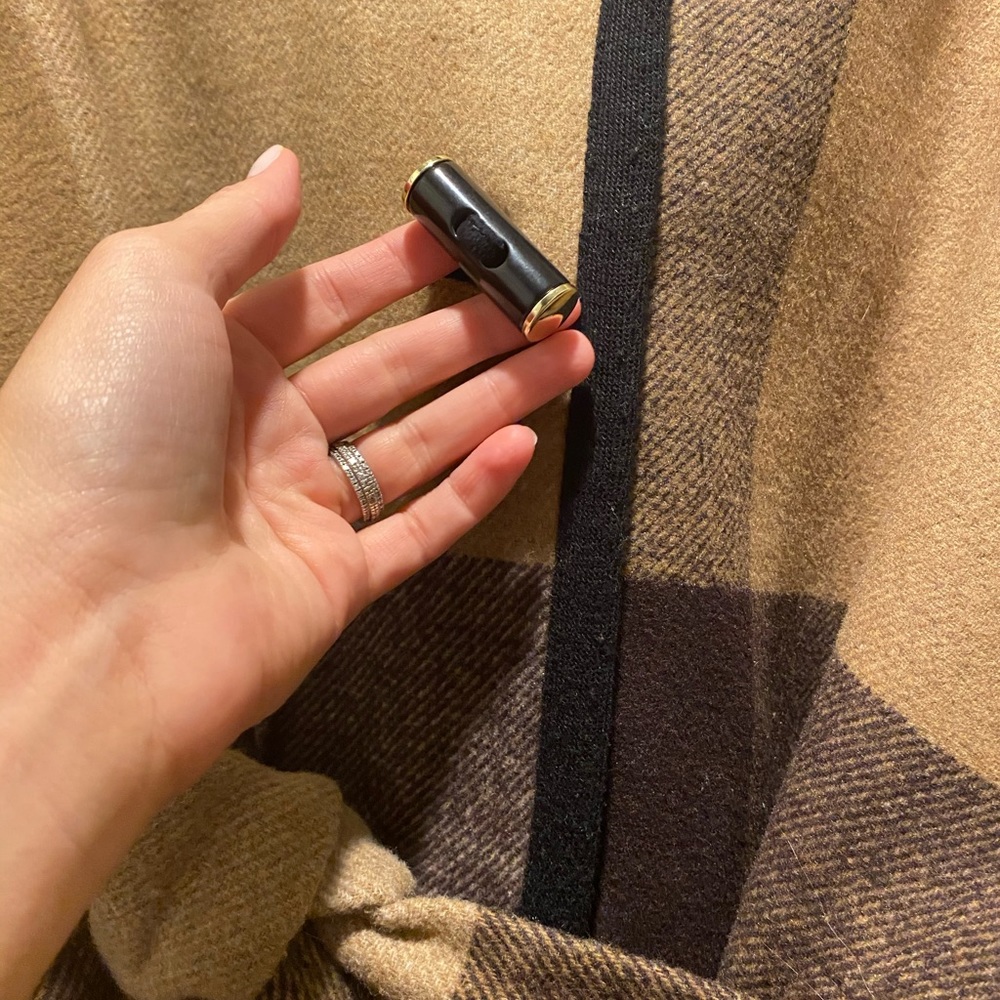 Toggle Poncho - image 3